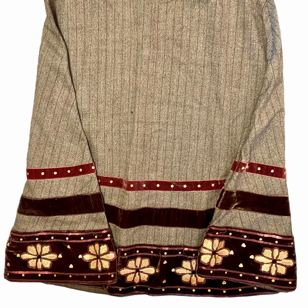 Size 16 lined wool skirt